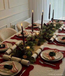 ⚪️  Москвичи могут купить продукты к новогоднему столу с кэшбэком до 100% от Альфа-Банка в «Азбуке вкуса». 

Такой придёт клиентам премиального сервиса Alfa Only. Нужно только покрутить специальный барабан в приложении и оплачивать покупки картой банка до 14 декабря. Кэшбэк начислят в магазинах и онлайн.